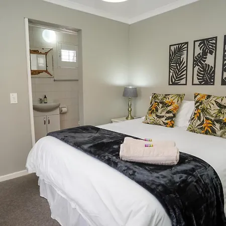 Seastheday Beach Front Holiday Home Langebaan Exterior photo